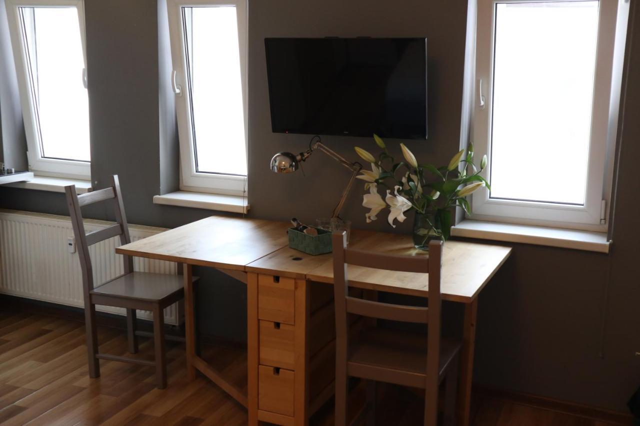 Good Juju Private & Basic Stary Rynek Apartamento *